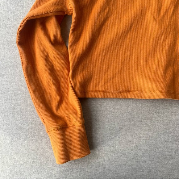 ARITZIA | Wilfred Free Mavis T-Shirt in Harvest Gold Yellow XS - Picture 11 of 15